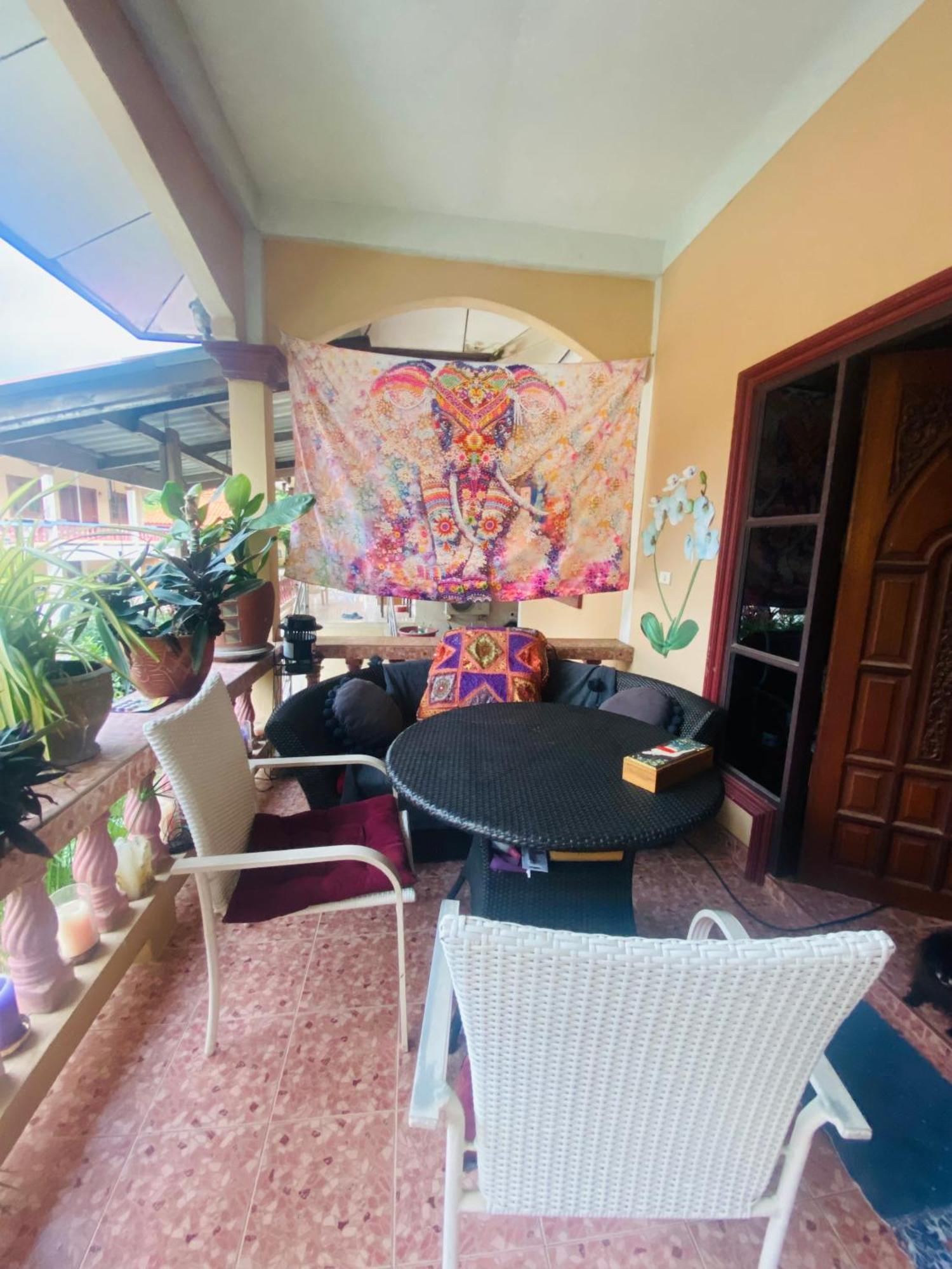 Beachfront Bungalow South Of 푸껫 외부 사진